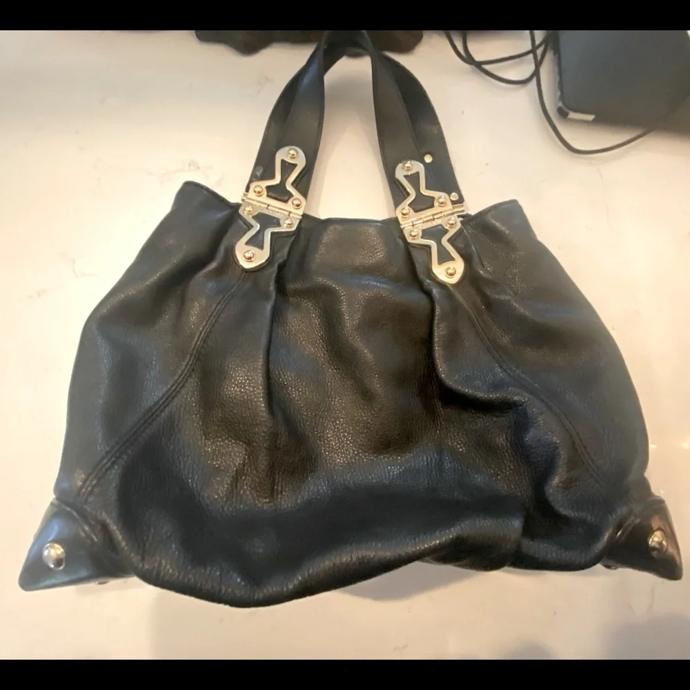 Micheal Kors Black Leather w/Gold Accents Bag - Picture 1 of 4